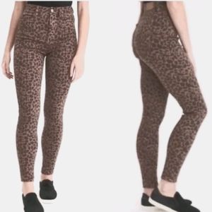 American Eagle Next Level Stretch Curvy Super Hi-Rise Leopard Jegging Jeans 8Reg